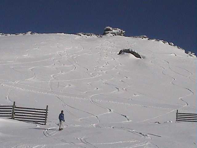 A few early tracks on Karels