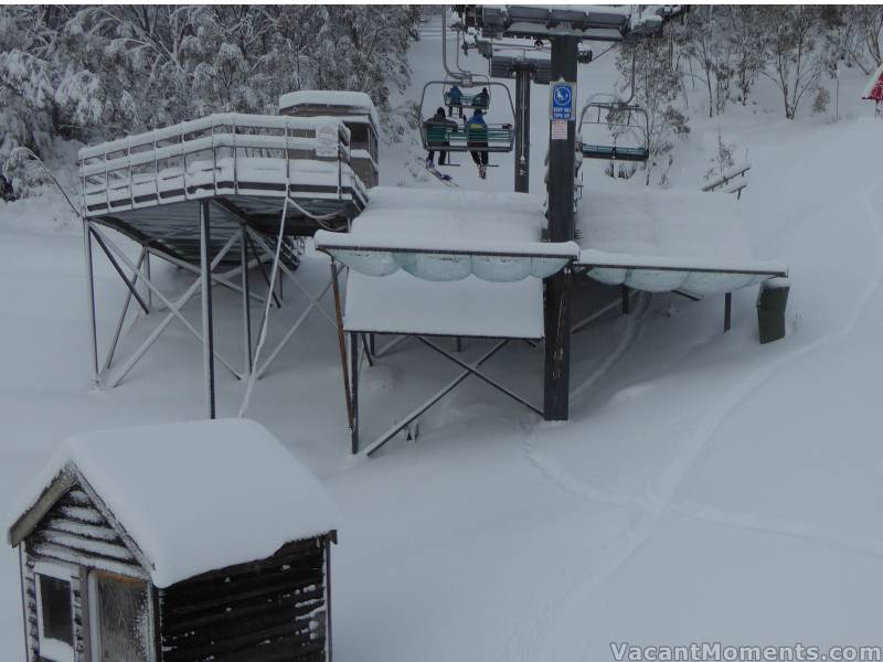 Approaching mid station on Kosi chair - note wombat tracks under station