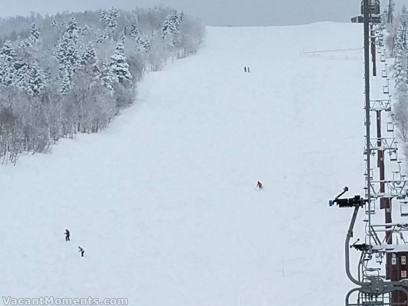 Freshies on piste  (TraKtorman)